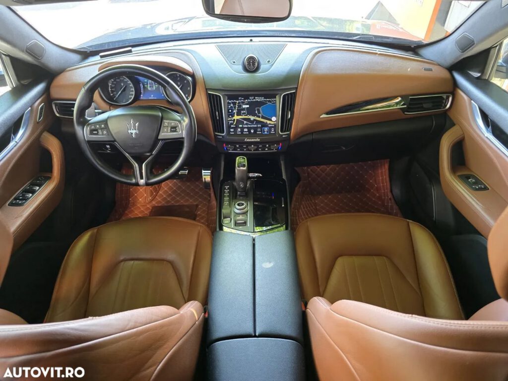 Maserati Levante Q4 GranLusso 3.0 V6 Diesel 275 CP