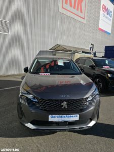 Peugeot 3008 Hybrid4 300 e-EAT8 Allure Pack